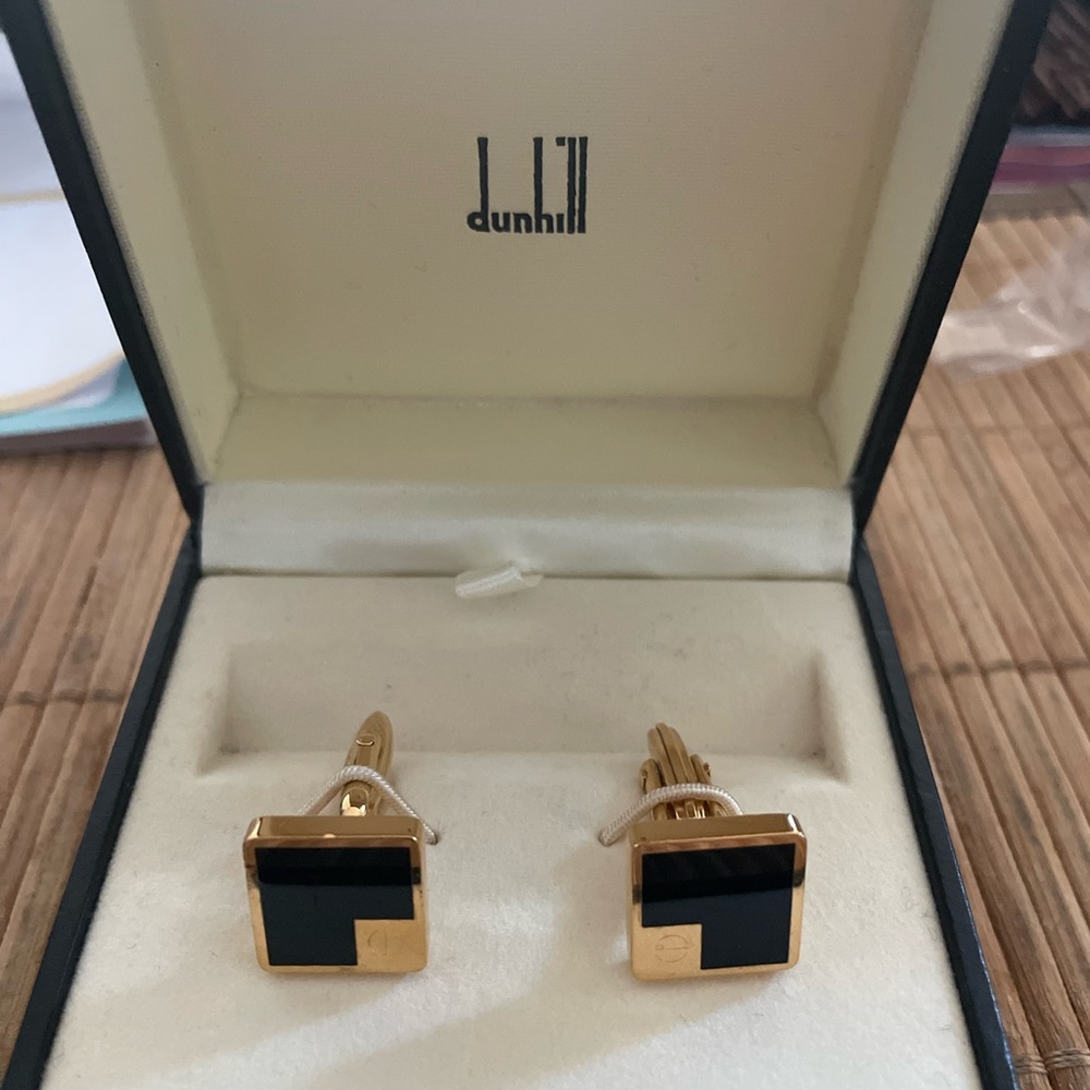 Classic Dunhill Cufflinks - Gold/Black Onyn Gemstone - Hallmarked